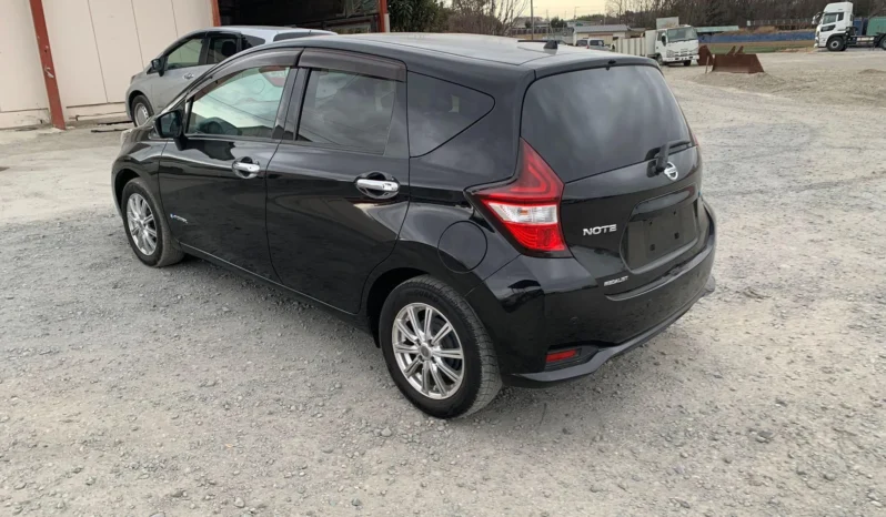 
								Nissan Note E-Power 2019 Medalist full									