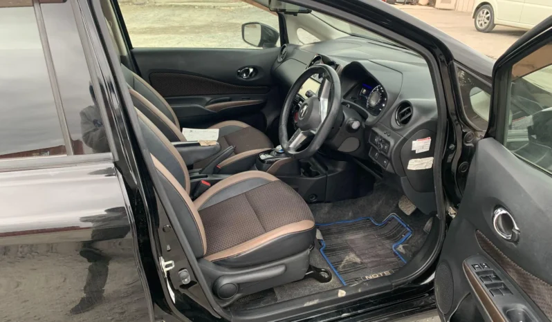 
								Nissan Note E-Power 2019 Medalist full									