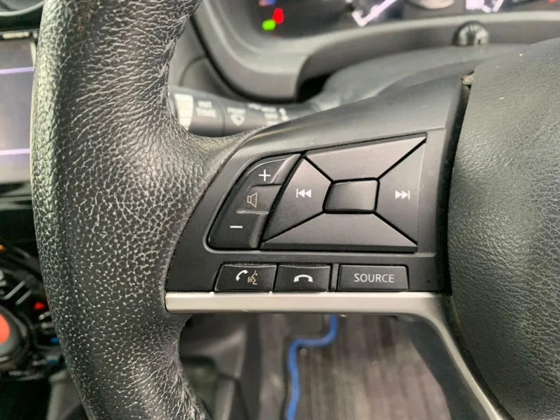 
								Nissan Note E-Power 2019 Medalist full									