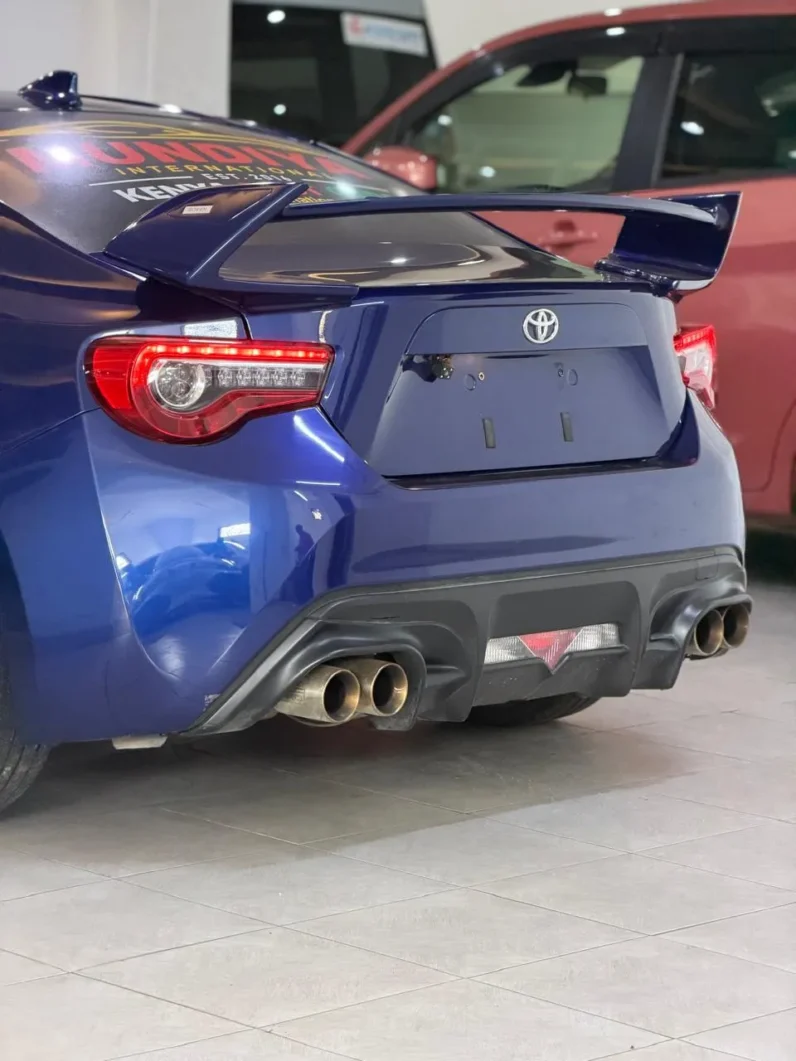 
								Toyota GT-86 2020 Manual Stage 2 Tuned full									