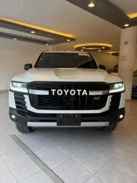 Toyota Land Cruiser LC300 GR 2021 Diesel