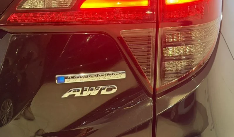 
								Honda Vezel Hybrid AWD 2019 full									