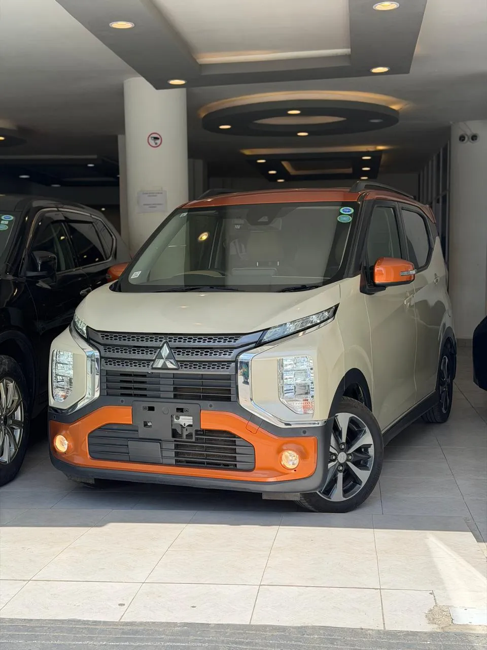 Mitsubishi ek X 2019 Hybrid Turbo MI-Pilot Two Tone