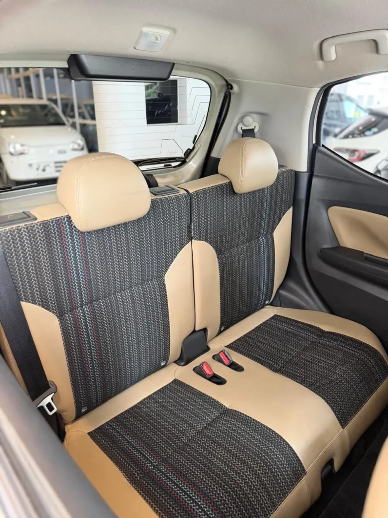 
								Mitsubishi ek X 2019 Hybrid Turbo MI-Pilot Two Tone full									