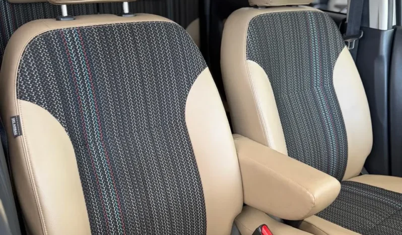 
								Mitsubishi ek X 2019 Hybrid Turbo MI-Pilot Two Tone full									
