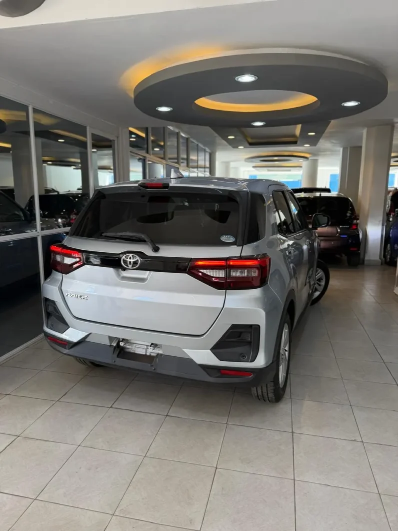 
								Toyota Raize 2019 G full									