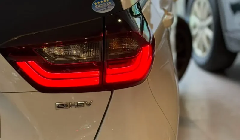 
								Honda Fit e-HEV 2020 full									