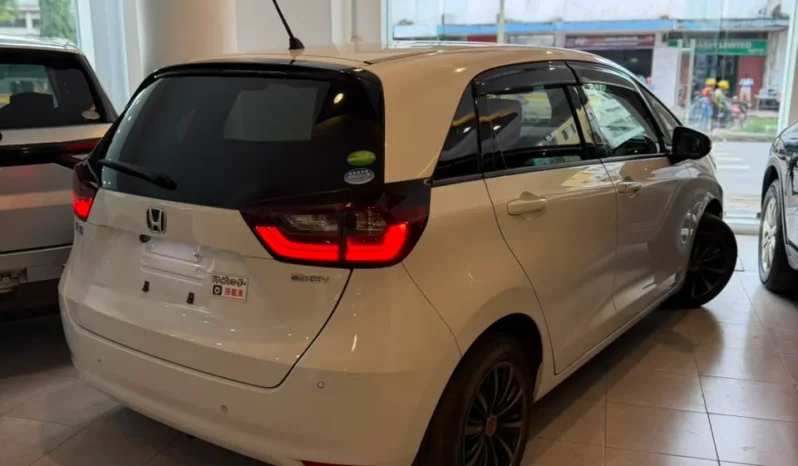 
								Honda Fit e-HEV 2020 full									