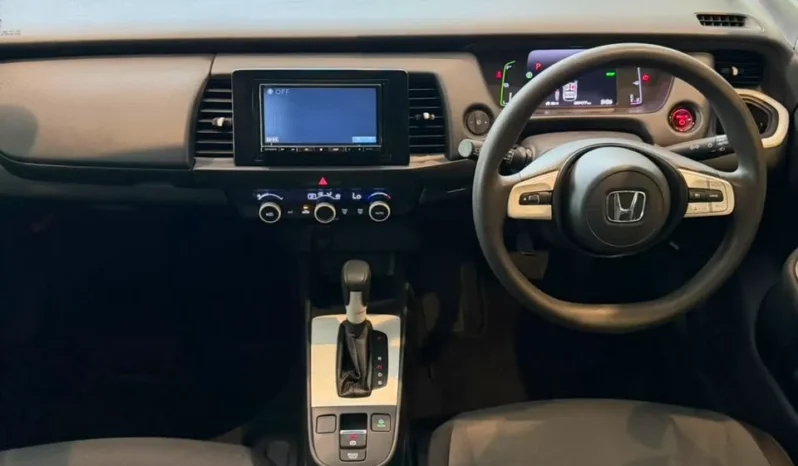 
								Honda Fit e-HEV 2020 full									