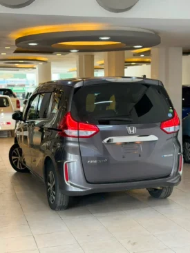 Honda Freed+ Hybrid 2019