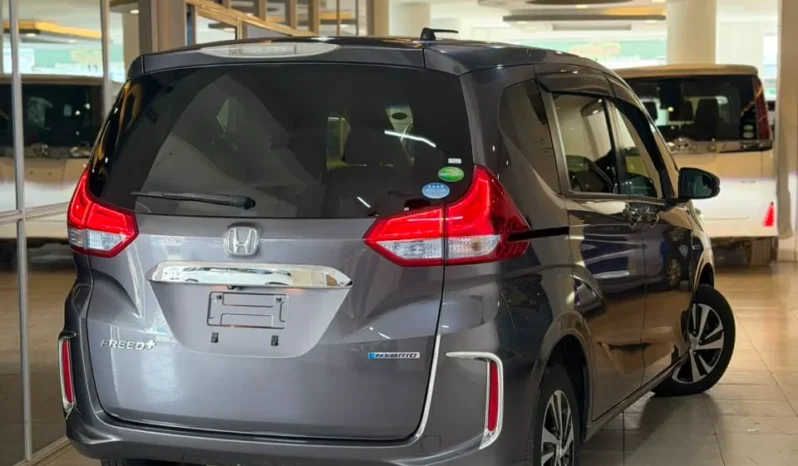 
								Honda Freed+ Hybrid 2019 full									