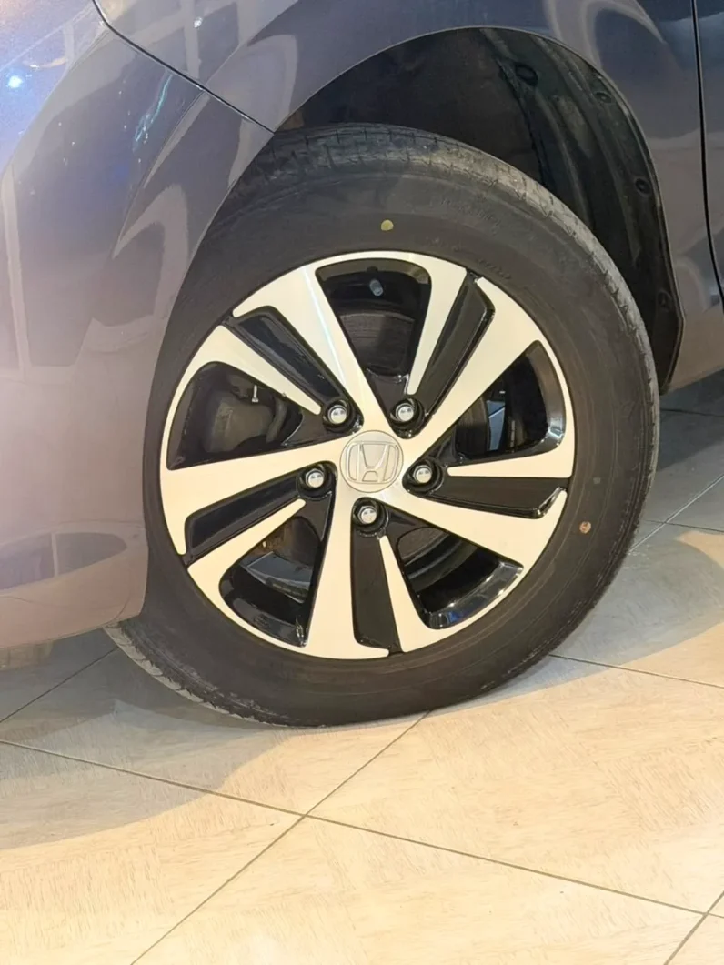 
								Honda Freed+ Hybrid 2019 full									