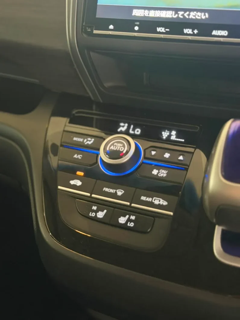
								Honda Freed+ Hybrid 2019 full									