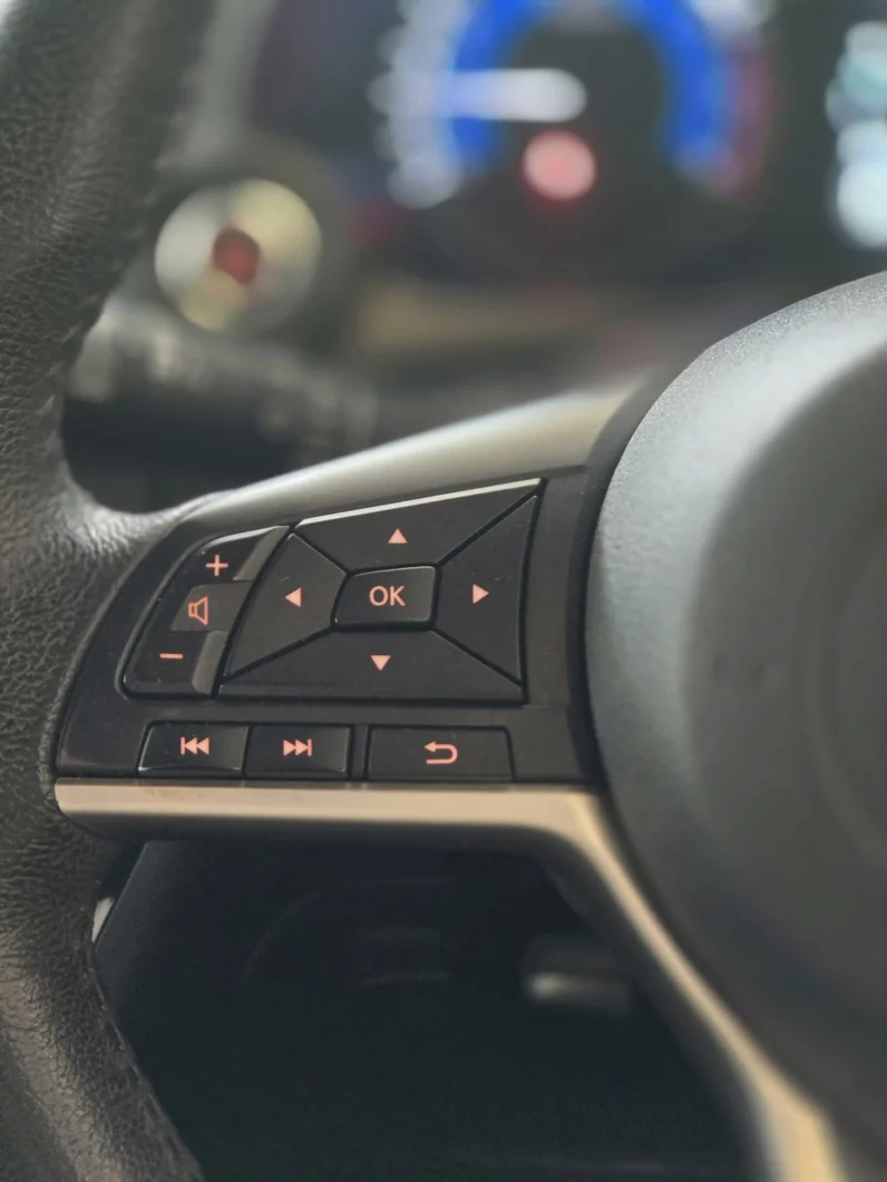 
								Mitsubishi eK X 2019 Hybrid G full									