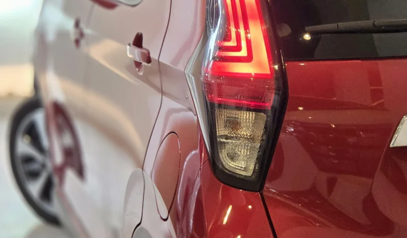 
								Mitsubishi eK X 2019 Hybrid G full									