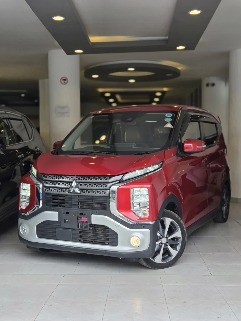 
								Mitsubishi eK X 2019 Hybrid G full									