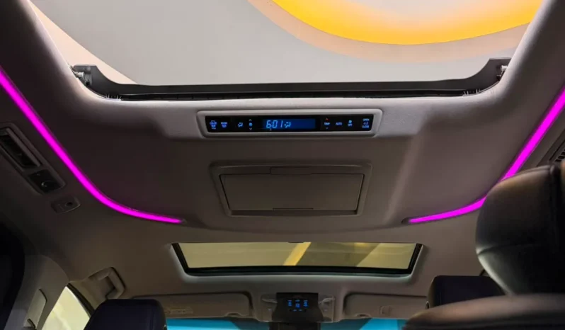 
								Toyota Vellfire 2019 Z G Edition Double Sunroof Power Captain Seats full									