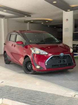 Toyota Sienta Hybrid 2019 G