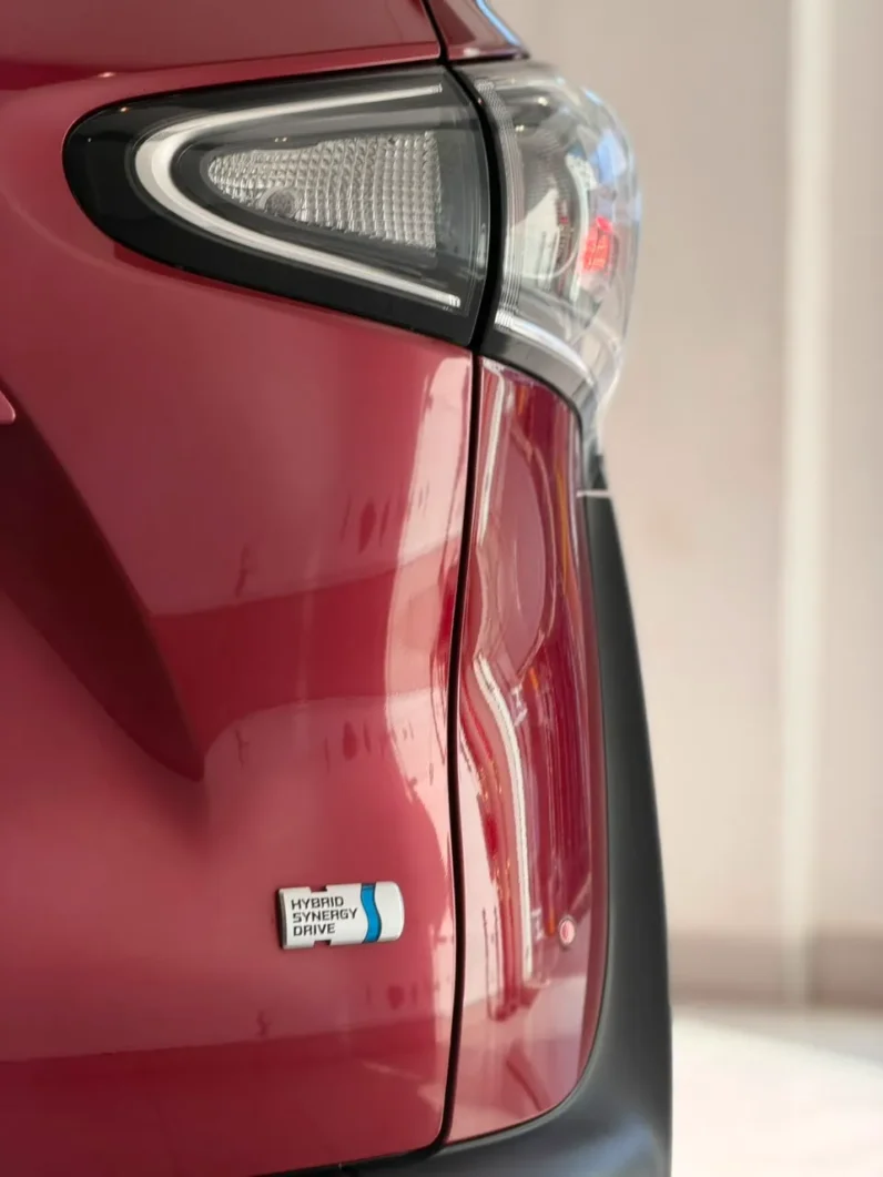 
								Toyota Sienta Hybrid 2019 G full									