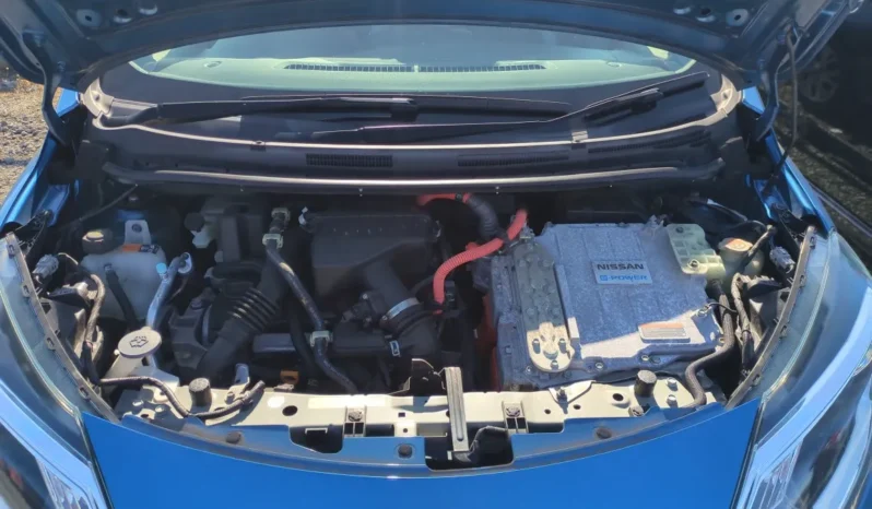 
								Nissan Note E-Power 2019 full									