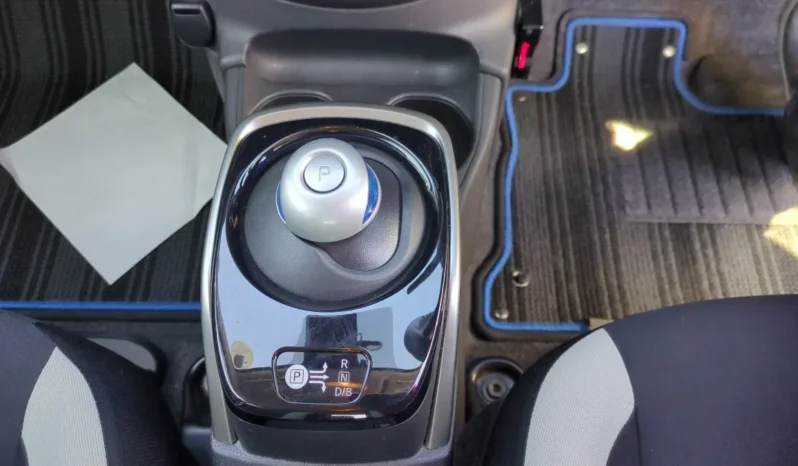 
								Nissan Note E-Power 2019 full									