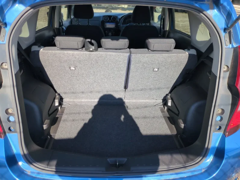 
								Nissan Note E-Power 2019 full									