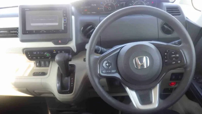 
								Honda N Box 2019 G L Honda Sensing full									