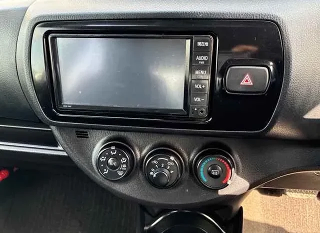 
								Toyota Vitz 2019 1000cc full									