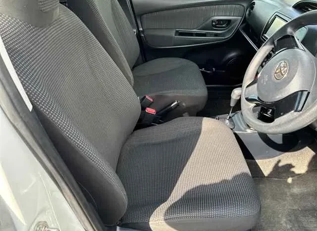 
								Toyota Vitz 2019 1000cc full									