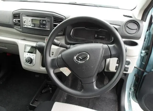 
								Daihatsu Mira e:S 2019 G full									