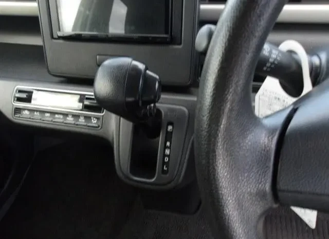 
								Suzuki Wagon R Hybrid 2019 FX full									