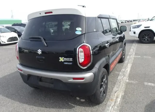 
								Suzuki X-Bee Hybrid 2019 MZ Two Tone full									