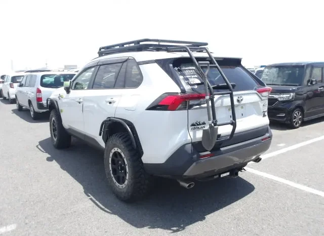 
								Toyota RAV4 Adventure 2019 G Z-PKG Overland Off-Road Edition 4×4 full									