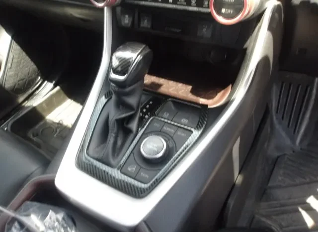 
								Toyota RAV4 Adventure 2019 G Z-PKG Overland Off-Road Edition 4×4 full									