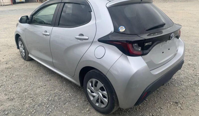
								Toyota Yaris Hybrid 2020 full									