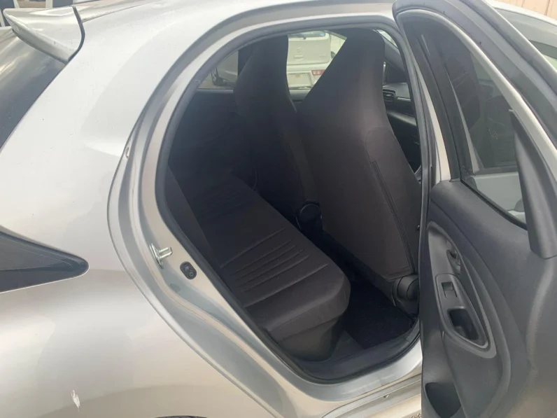
								Toyota Yaris Hybrid 2020 full									