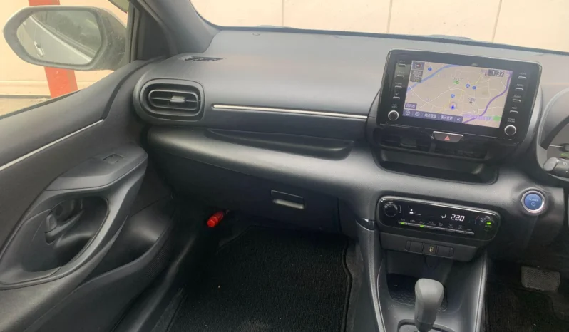 
								Toyota Yaris Hybrid 2020 full									