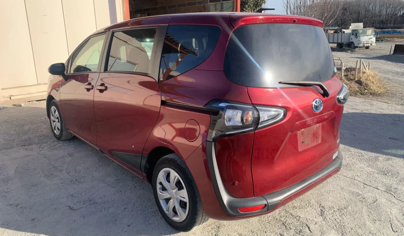 
								Toyota Sienta Hybrid 2019 G full									