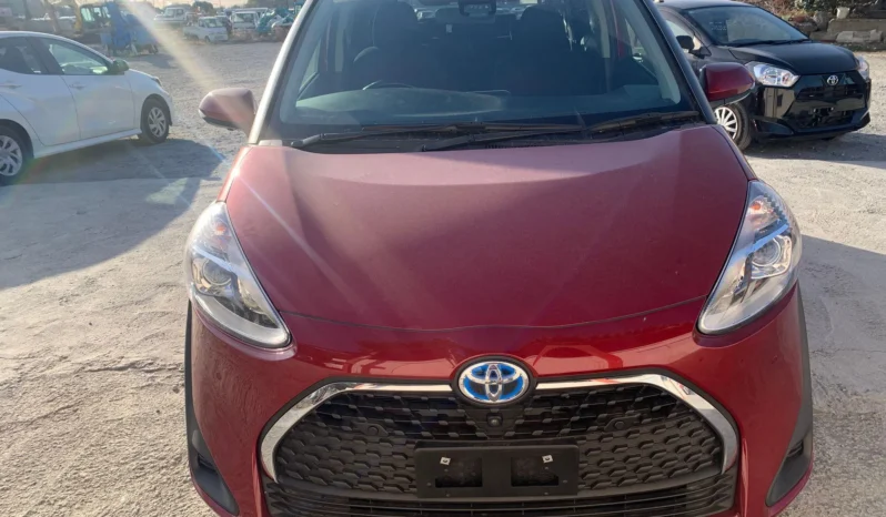 
								Toyota Sienta Hybrid 2019 G full									