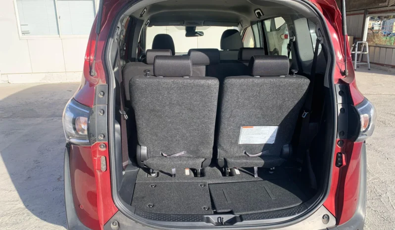 
								Toyota Sienta Hybrid 2019 G full									