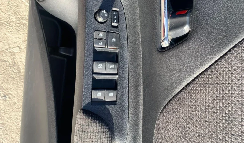 
								Toyota Sienta Hybrid 2019 G full									