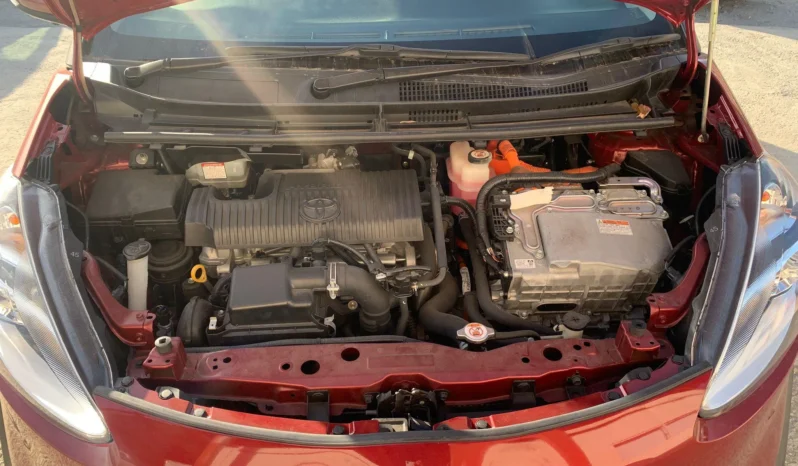 
								Toyota Sienta Hybrid 2019 G full									