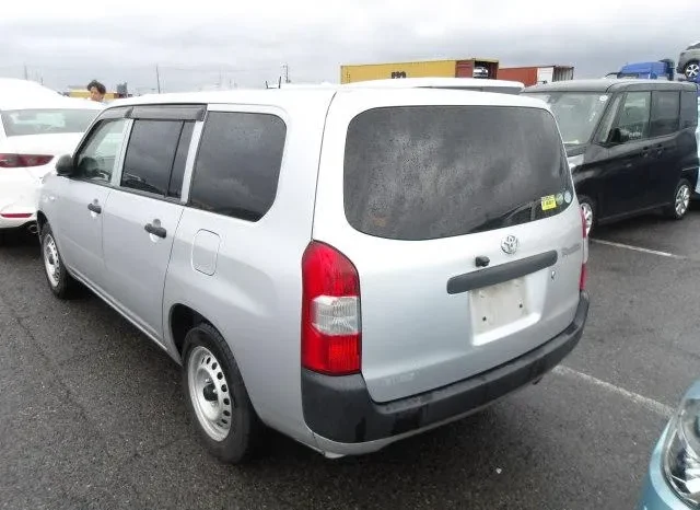 
								Toyota Probox 2019 DX Comfort 2WD full									