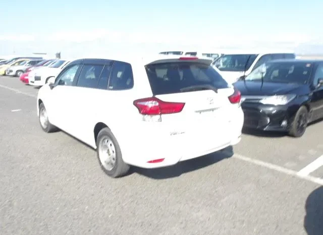 
								Toyota Corolla Fielder 2019 1.5G full									