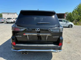 Lexus LX570 2020 Black Sequence Si