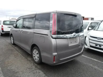 Toyota Noah 2019 2WD 8 Seater