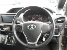 Toyota Noah 2019 2WD 8 Seater