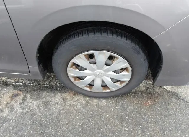 
								Toyota Noah 2019 2WD 8 Seater full									