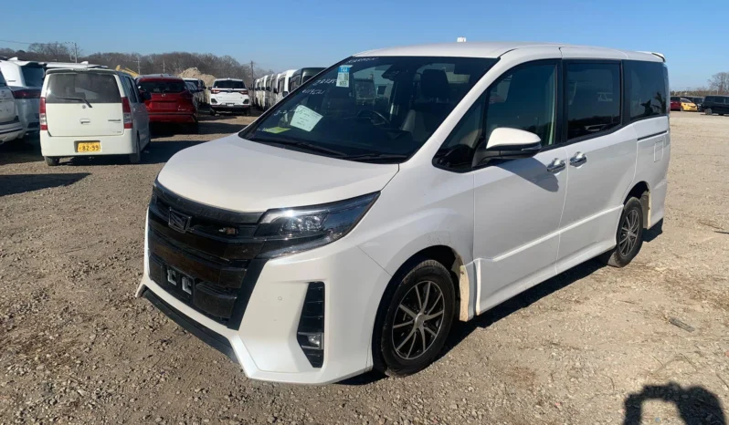 
								Toyota Noah WXB Non hybrid 2019 full									