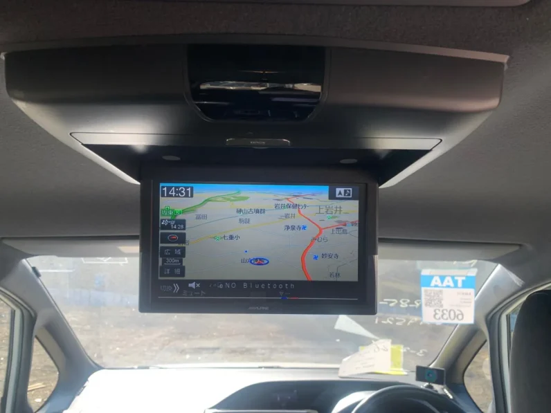 
								Toyota Noah WXB Non hybrid 2019 full									